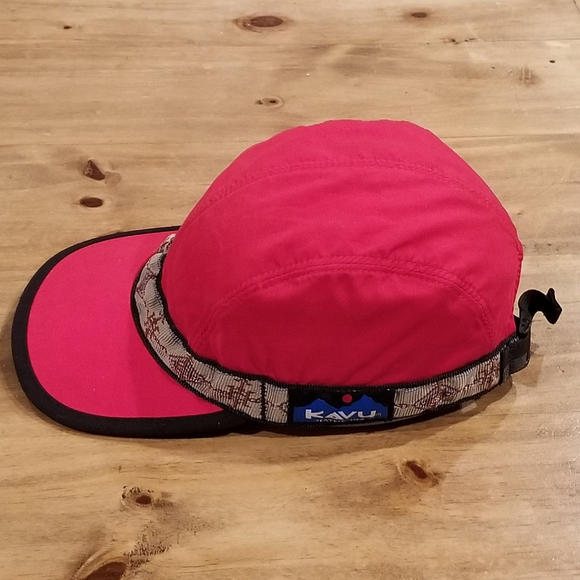 Kavu Hat Red Size S Adjustable Lightweight Outdoor Hiking Polyester Panel - Picture 2 of 9